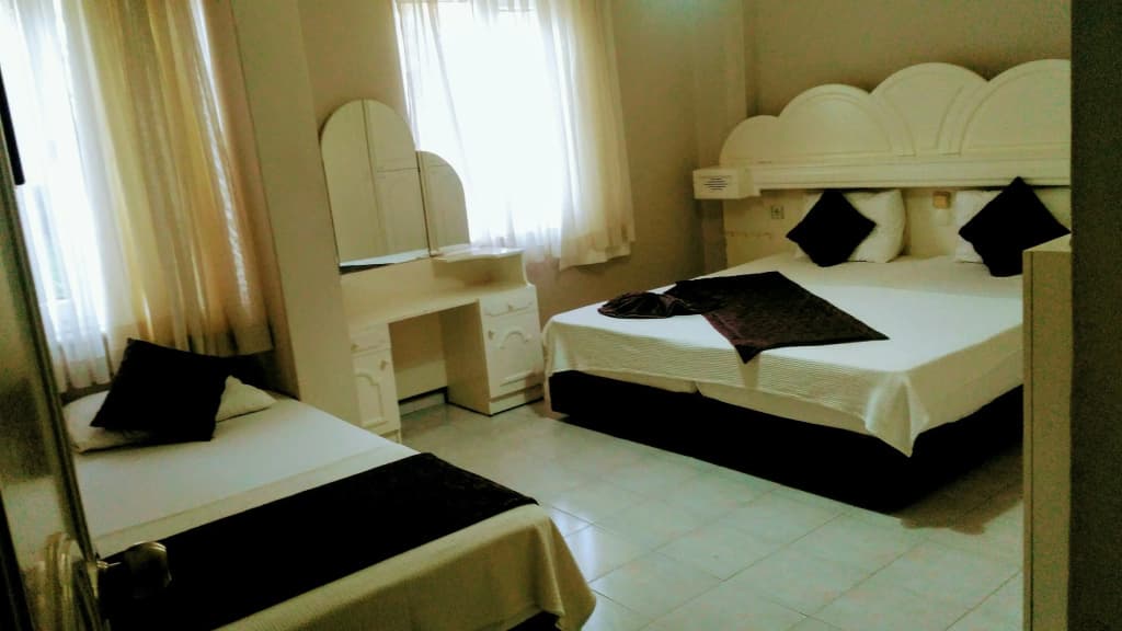 Hotel photo 11