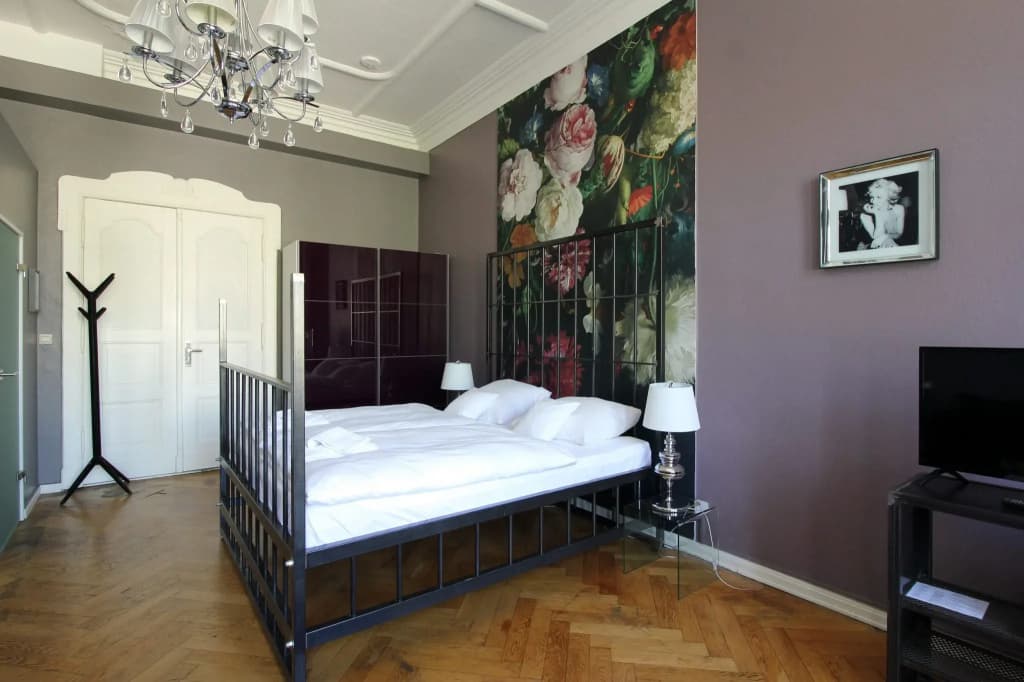 Double Junior Suite full double bed