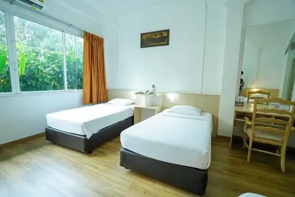 New Standard Triple room