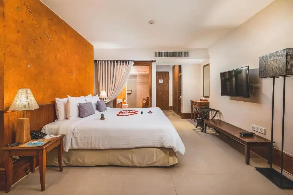 Honeymoon Double room full double bed