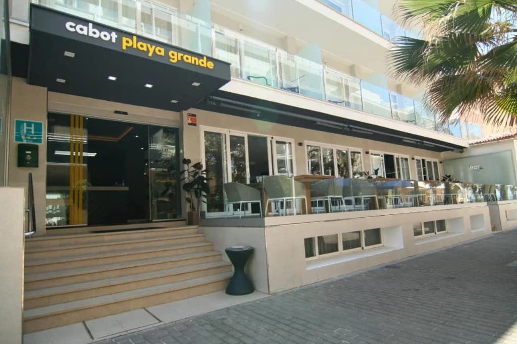 Hotel photo 1