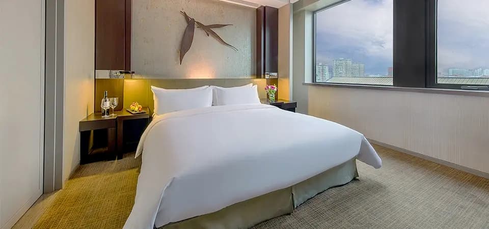 Business Garden Double Suite full double bed