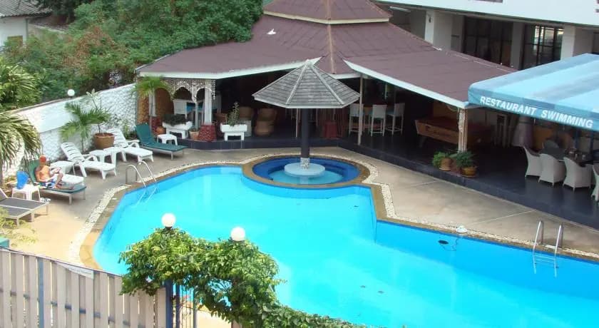 Hotel photo 11