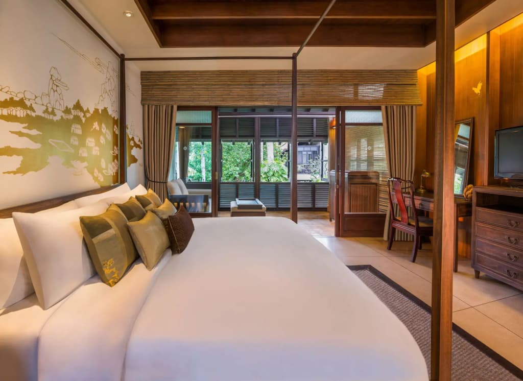 Verandah Double Suite full double bed
