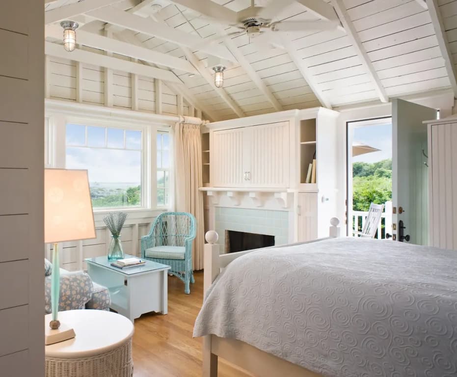 Premier Beach Double Cottage full double bed