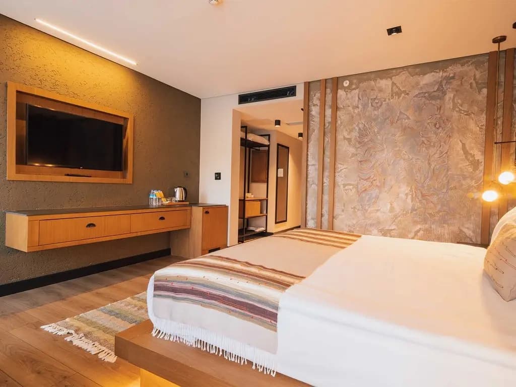 Double room with sea view full double bed