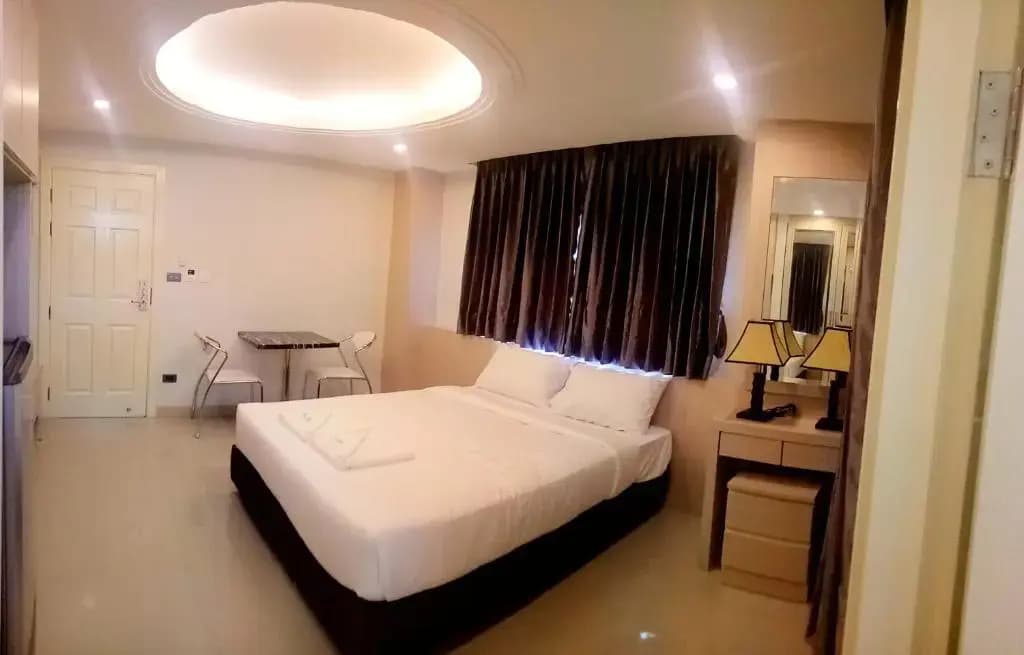 Deluxe Double room full double bed
