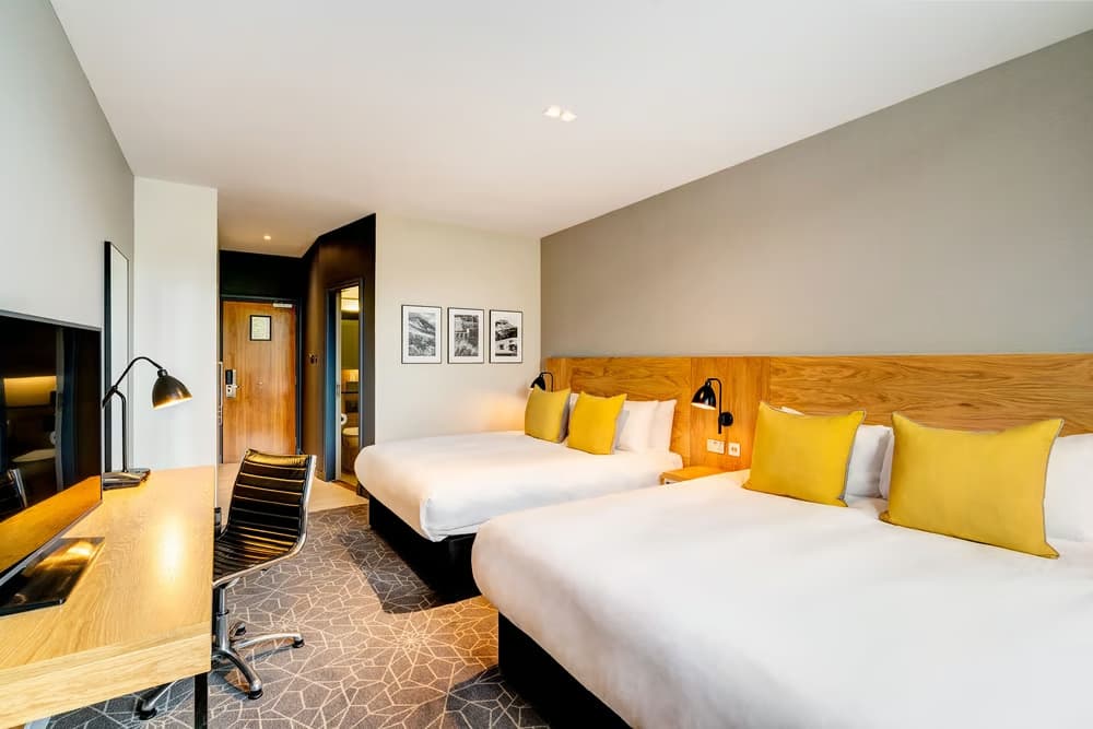 City Quadruple room