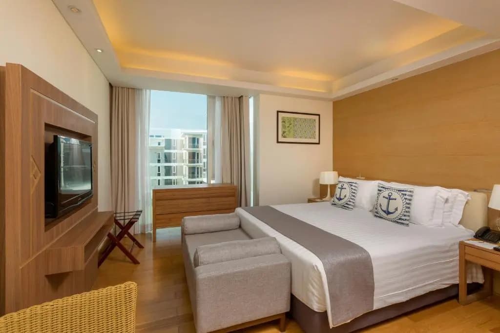 3 Bedrooms Penthouse Pool Suite