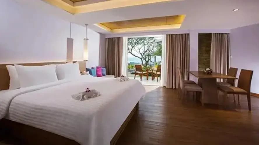 Double Junior Suite full double bed