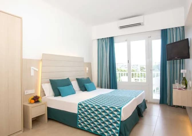 Standard Double room twin beds