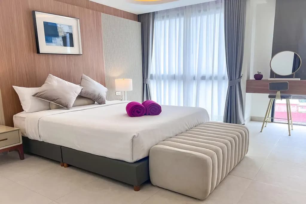 2 Bedrooms Exclusive Penthouse