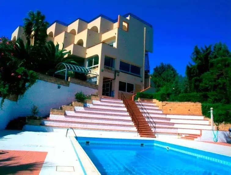 Hotel photo 12
