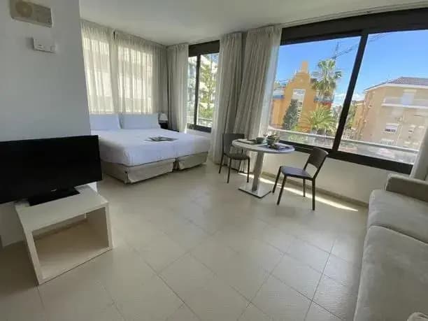 Standard Double Studio twin beds