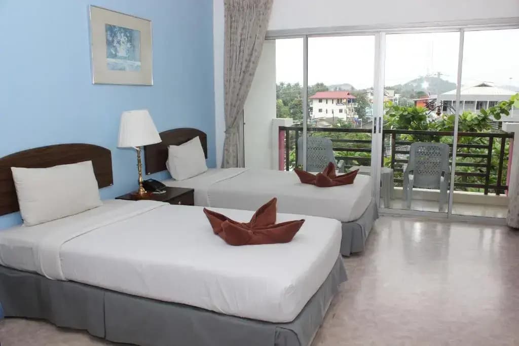 Standard - Orchid Residence Double room twin beds