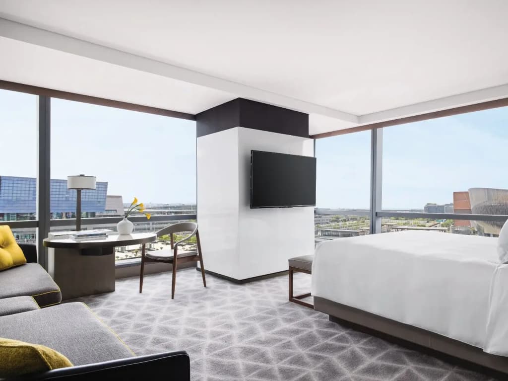 Premier Executive Club Double room full double bed