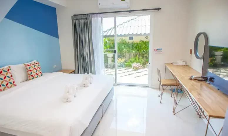 Superior Super Moon Double room full double bed