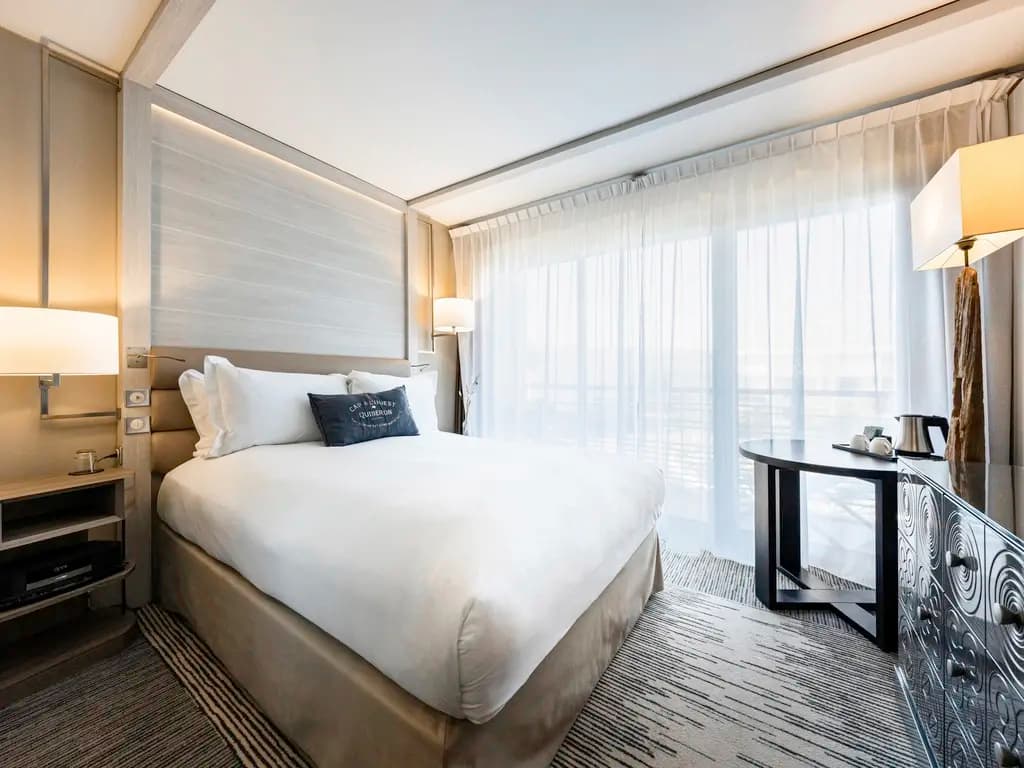 Classic Double room with inland view full double bed