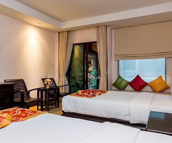 Deluxe with Jacuzzi Double room twin beds
