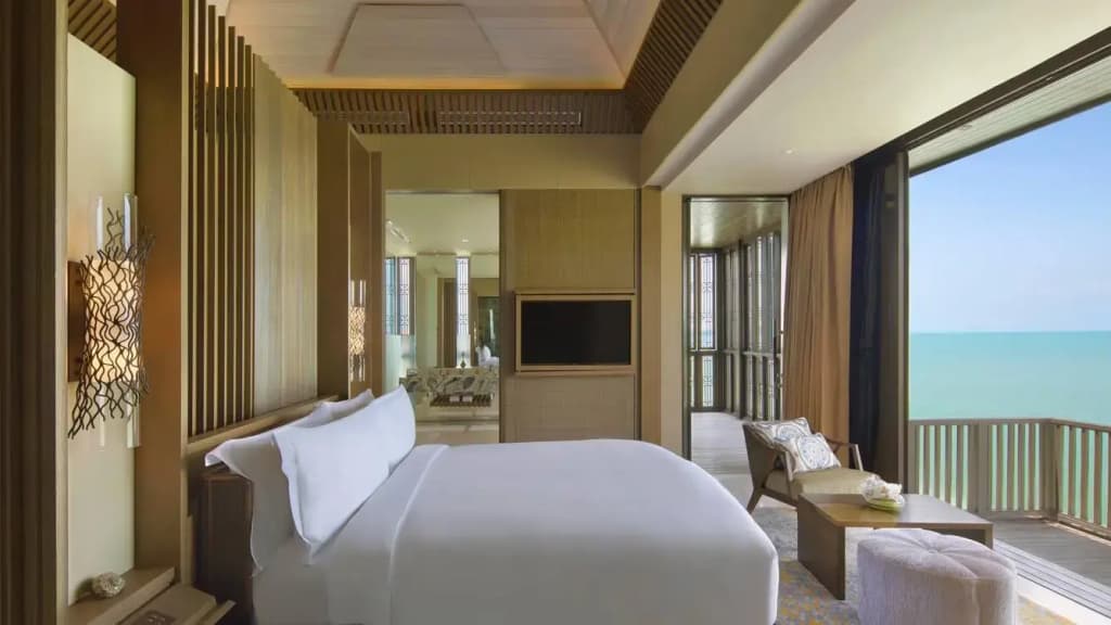 3 Bedrooms Mutiara Villa with Private Pool oceanfront