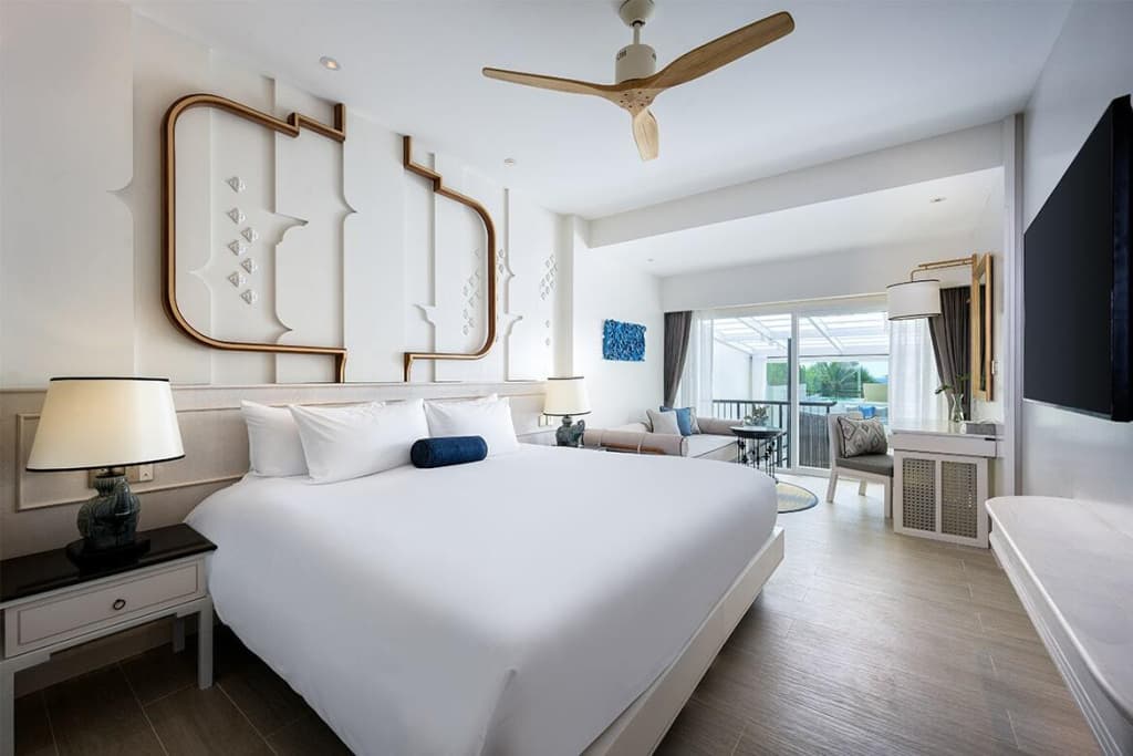 2 Bedrooms Infinity Pool Duplex Suite with sea view