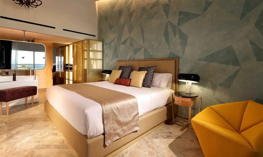 Size Does Matter Double Suite full double bed