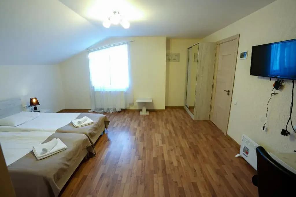 Standard Quadruple Family room