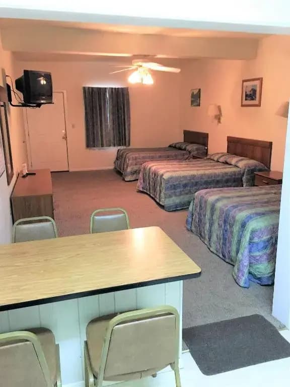 Quadruple room