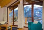 Ski-In / Ski-Out Chalet Maiskogel 13a by Alpen Apartments