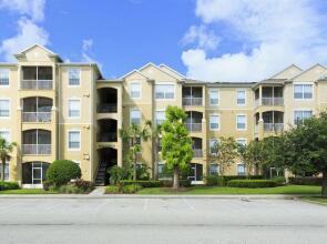 2 BR Condo in Kissimmee by by STR