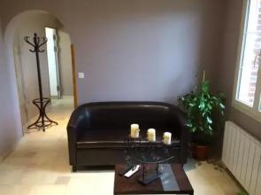 A L'hote Bout De Forges