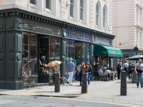 Charming 3BR in West End by Sonder