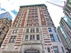 Boston Commons Apartments by Barsala