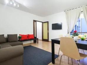 Key Plaza Cataluña Family