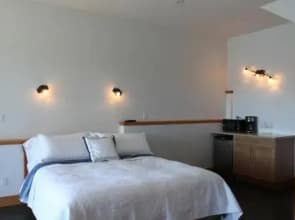 Cygnet Cove Vacation Rental Suites