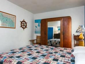 2025 Ocean Drive House - 3 Br home by RedAwning