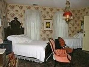 Magnolia Grove Bed And Breakfast