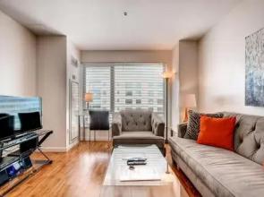 Churchill At Fenway Triangle Trilogy ï¿½ Boston