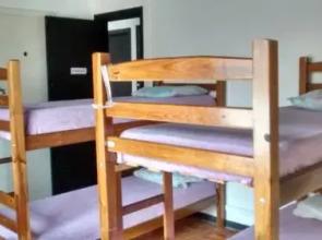 UP Whiteblack Hostel