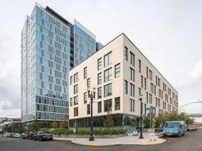 Stay Alfred on Overton Street