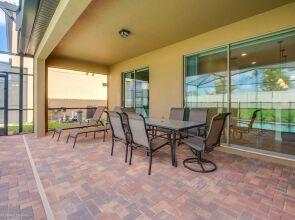 Windsor at Westside - 1752 Lima Avenue