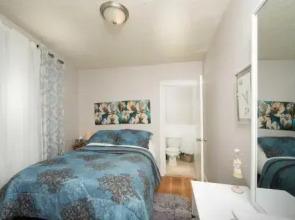 Longwood Medical one bed