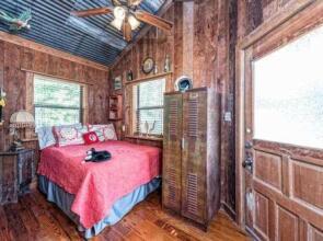 Waco Cottage #1001 - Studio Cottage