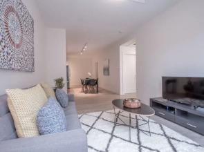 Pleasant Fenway Suites by Sonder