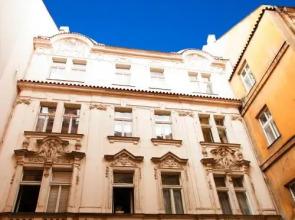 Astronomical Clock Apartment