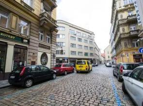 National Theater Ruterra Flat