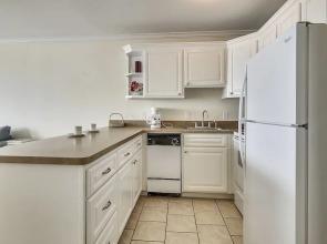 Seascape 1110 - 2 Br Condo