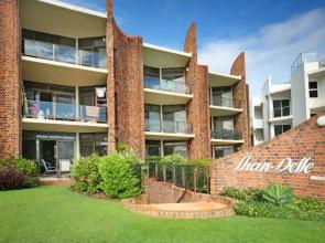 Shandelle Apartments