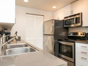 Spacious Apartment In Boston Back Bay