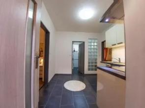 Beautiful Old Town Apartment